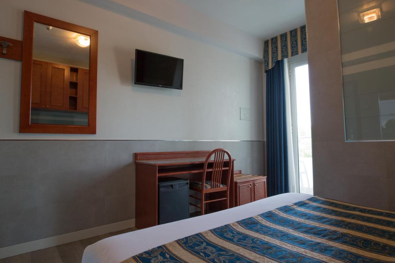 Hotel Colombo ليدو دي يسولو المظهر الخارجي الصورة